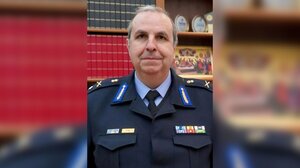 Ο Αντιπεριφερειάρχης Πολιτικής Προστασίας χαιρετίζει το νέο ρόλο του Υποστράτηγου Σεληνιωτάκη