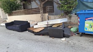 Σκουπίδια στο Ηράκλειο: Δύο μήνες αυτή η εικόνα