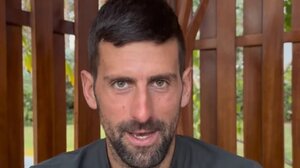 ΒΙΝΤΕΟ: Στα ελληνικά πρώτα οι ευχές του Τζόκοβιτς για το 2026