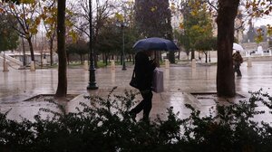 Καιρός: Bροχές, καταιγίδες και 8–10 μποφόρ στο Αιγαίο, πού θα χιονίσει - Τι προβλέπεται για την Κρήτη