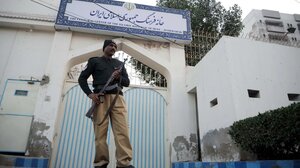 Πάνω από 100 νεκροί στο Πακιστάν σε επιθέσεις αυτονομιστών