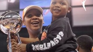 Θρήνος στο WNBA: Πέθανε στα 43 της η Κάρα Μπράξτον