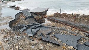 Τι ζητά ο Δήμαρχος Χερσονήσου από Κτηματική Υπηρεσία και Περιφέρεια για τον διαλυμένο δρόμο των Γουβών 