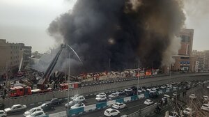 Μεγάλη φωτιά σε αγορά στην Τεχεράνη