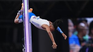 Απίστευτος Καραλής με 6,17μ.: Αφησε πίσω του τον θρυλικό Μπούμπκα!