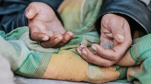 Βρετανία: Αξιωματικοί μετανάστευσης έκλεβαν χρήματα από μετανάστες