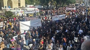 Μεγαλειώδης συγκέντρωση στα Χανιά για τα Τέμπη: Εκτιμήσεις για 4.000 άτομα