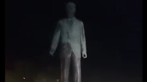 Επιτέλους, φως στο άγαλμα του Βενιζέλου!