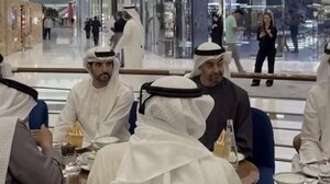 Μέση Ανατολή: Ο πρόεδρος των ΗΑΕ και ο διάδοχος του Ντουμπάι πήγαν για καφέ ενώ αναχαιτίζονταν drone - Βίντεο