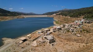 SOS από ΔΕΥΑΗ: Άμεσα 5 εκ. ευρώ για να μην… κορακιάσουμε το καλοκαίρι!