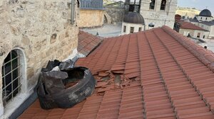 Θραύσμα πυραύλου χτύπησε ελληνορθόδοξο μοναστήρι δίπλα στον Πανάγιο Τάφο