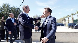 Μετά την Κύπρο… στην Κρήτη ο Εμανουέλ Μακρόν