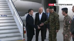 Κρήτη: Στη Σούδα ο Εμανουέλ Μακρόν – Συνάντηση με Νίκο Δένδια και επίσκεψη στο αεροπλανοφόρο «Σαρλ ντε Γκoλ»