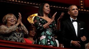 Μπαράκ Ομπάμα: Θα πάει στην ορκωμοσία του Τραμπ χωρίς την Μισέλ