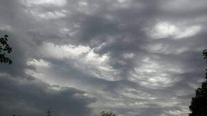 Καιρός: Βροχές και καταιγίδες σε αρκετές περιοχές της χώρας – Πού θα είναι ισχυρά τα φαινόμενα