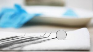 Οι αφόρητοι πόνοι στο δόντι και η γιατρός "διαμάντι" στο Βενιζέλειο