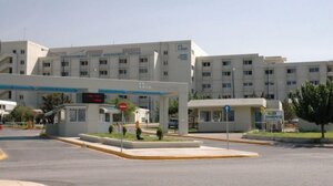 Πάτρα: Μεθυσμένος τα έκανε λίμπα στην Παιδιατρική Κλινική