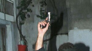 Χανιά: Από τη μία γινόταν φωταγώγηση κι από την άλλη "έπεφταν" μπαλωθιές