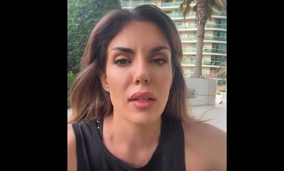 Ελληνίδα στο Άμπου Ντάμπι: «Προς το παρόν είμαστε ασφαλείς»