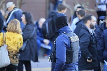 συριζα αστυνομια