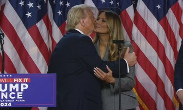 τραμπ-μελανια 