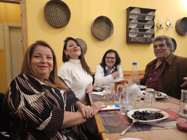 ΕΑΚΗ, τραπέζι