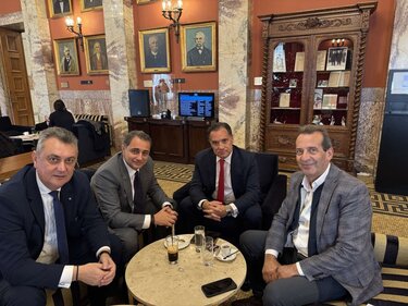 Αδωνις Γεωργιάδης Μάξιμος Σενετάκης Ζαχαρίας Δοξαστάκης