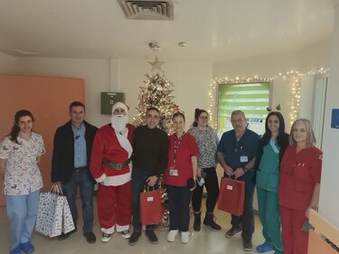 ο Αγιος Βασίλης στο ΠΑΓΝΗ 