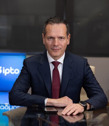 Μάνος Μανουσάκης