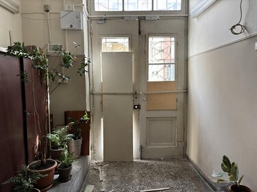 Δικαστήρια Ηρακλείου απολογία σπασμένη πόρτα