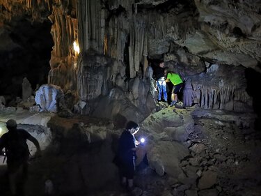 Δρόμοι Ζωής, Εξόρμηση