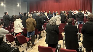 Σεισμόπληκτοι, πρωτοχρονιάτικη πίτα