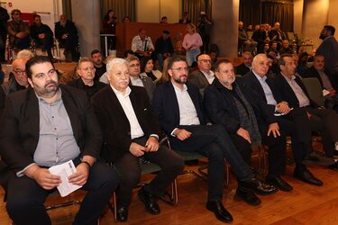 Σύσκεψη, Τσιάρας, Ηράκλειο