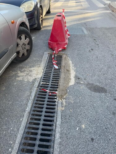 Σχάρα φρεάτιο