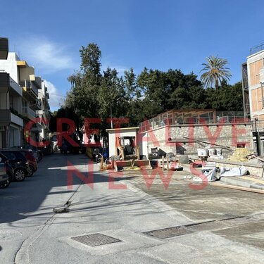 κτίριο περιφέρειας, στάθμευση