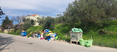 Βασιλειές, Σκουπίδια