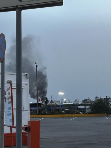 φωτιά στον καταυλισμό