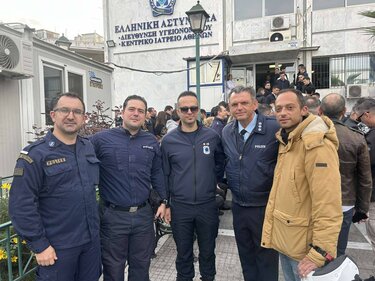 Αστυνομικά ιατρεία διαμαρτυρία