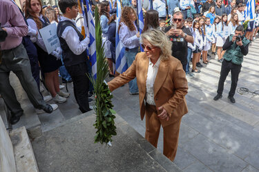 25η Μαρτίου: Επιμνημόσυνη δέηση και κατάθεση στεφάνων στο Ηράκλειο - Φωτογραφίες