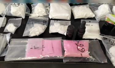  Γιος μεγαλογιατρού σε συμμορία που διακινούσε ροζ κοκαΐνη