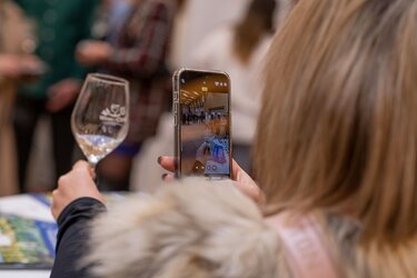 Έκθεση Οινοτικά