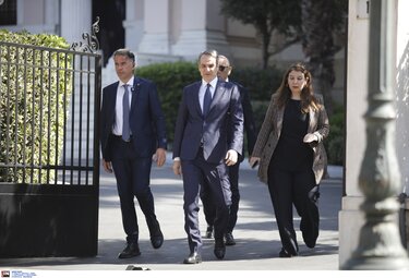 Ορκωμοσία κυβέρνηση προεδρικό 