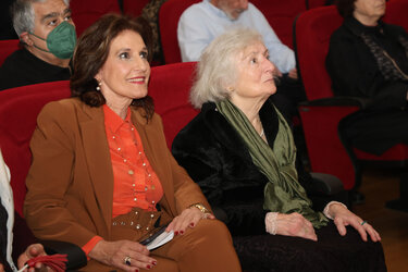 παπαδοπερακη αφιέρωμα