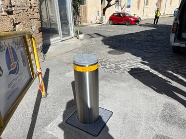 Ενετικό Λιμάνι Χανίων, Βυθιζόμενες μπάρες