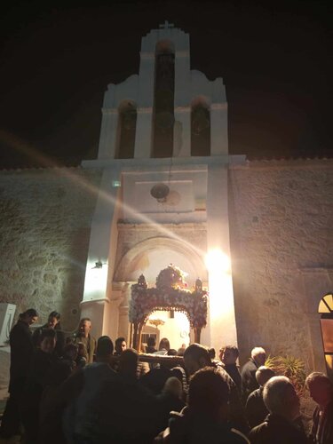 Πλώρα Επιτάφιος