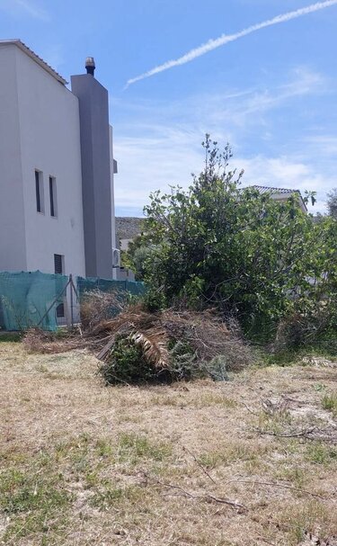 Ο Δήμος μαζεύει τα εύφλεκτα υλικά για τις Φουνάρες από πυκνοκατοικημένες περιοχές