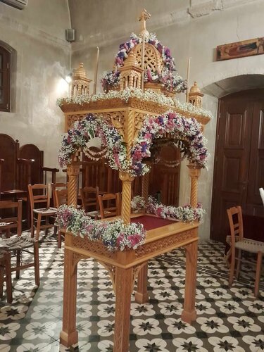 Επιτάφιος του Ιερού Ναου Παναγίας Βουτων