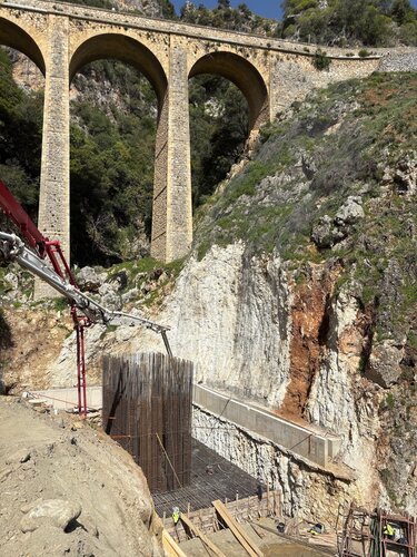 Οδικά έργα, Μαρία Λιονή