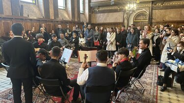 xenitemenes panagies8