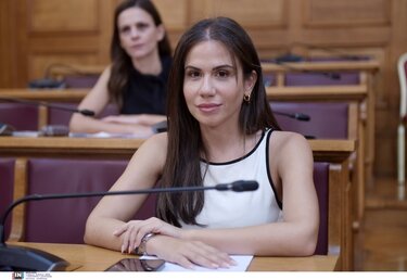 Ελένη Βατσινά